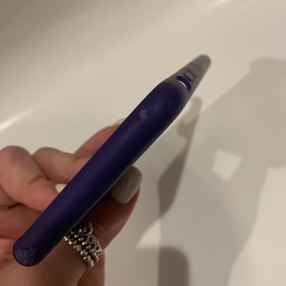 Genuine Apple iPhone 7/8 Plus Silicone Case Purple - Picture 4 of 6